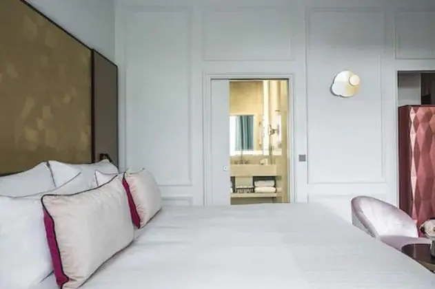 Deluxe Tek Büyük Yataklı Oda, Balkon