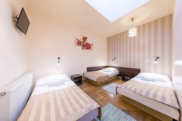 Standard Üç Kişilik Oda, 3 Tek Kişilik Yatak