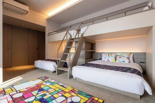 Standard Stüdyo, Sigara İçilmez (Bunk)
