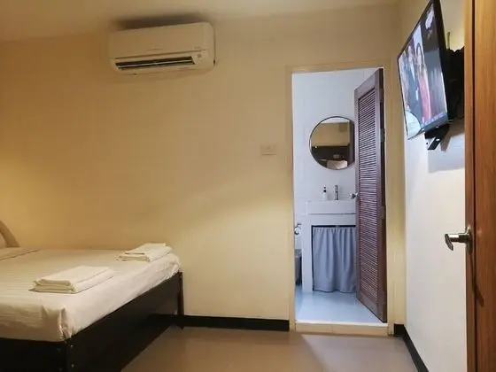 Basic Tek Büyük Yataklı Oda