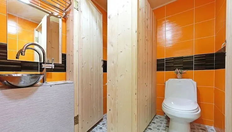 Ortak Ranzalı Oda, Sadece kadınlar için