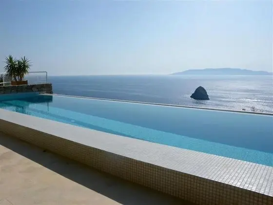 Villa, Sigara İçilebilir