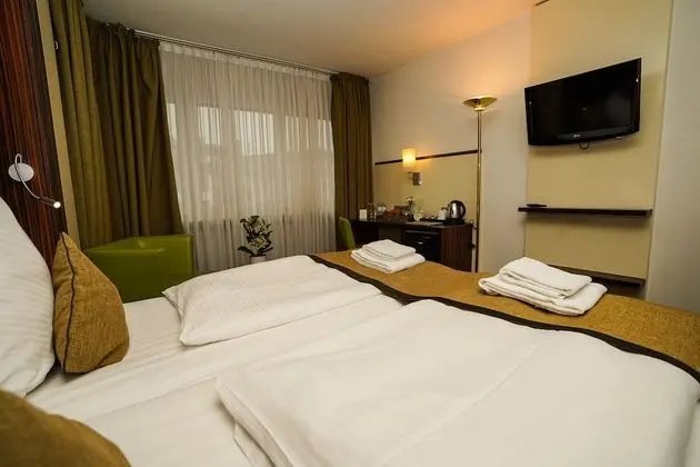 Comfort Tek Büyük Yataklı Oda