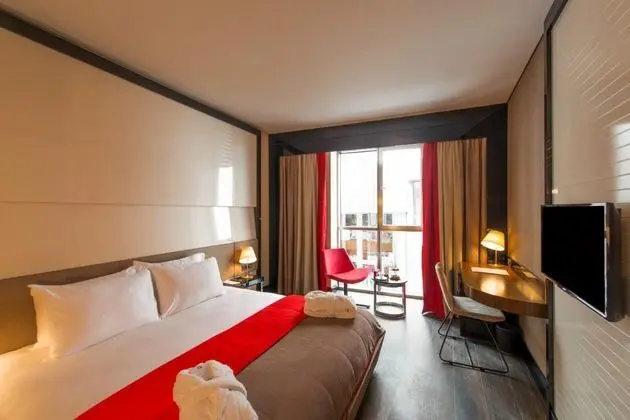 Deluxe Oda, Sokak Manzaralı