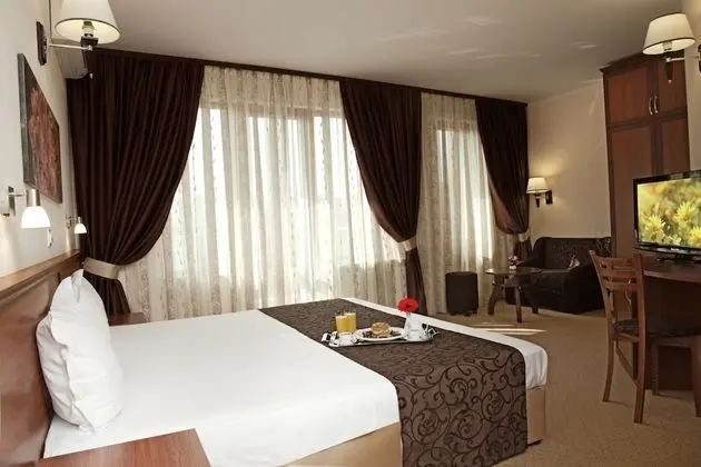 Deluxe Tek Büyük Yataklı Oda, Balkon