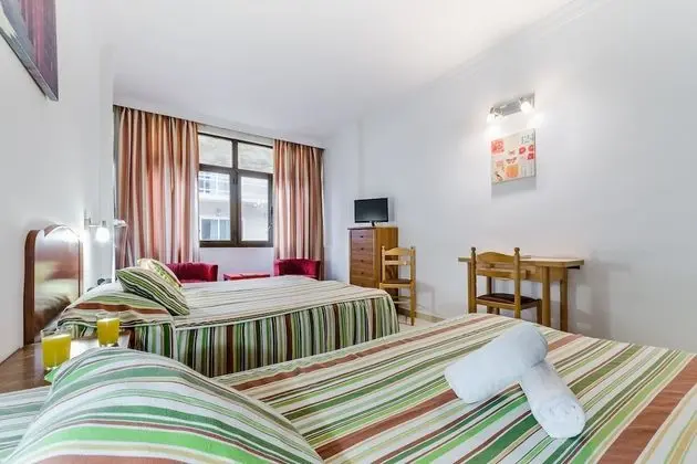 Tek Büyük veya İki Ayrı Yataklı Oda