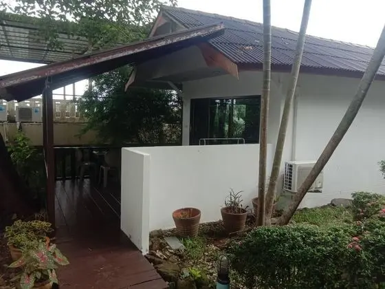 Balcony Family Villa with Bath Tub