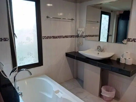 Balcony Family Villa with Bath Tub