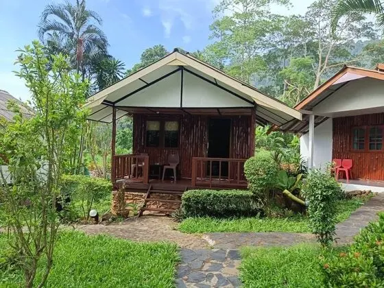 Deluxe Bungalow