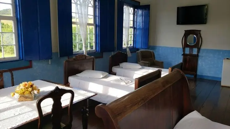 07-DENTRO DO CASARAO