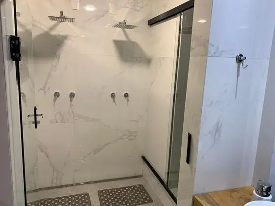 Signature Kulübe, Göl Manzaralı