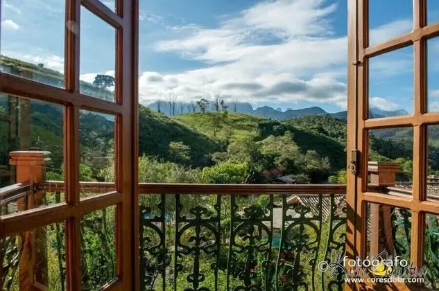 Deluxe Tek Büyük Yataklı Oda, Dağ Manzaralı