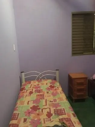 Casa - 3 quartos - 15 pessoas - banheiro compartilhado