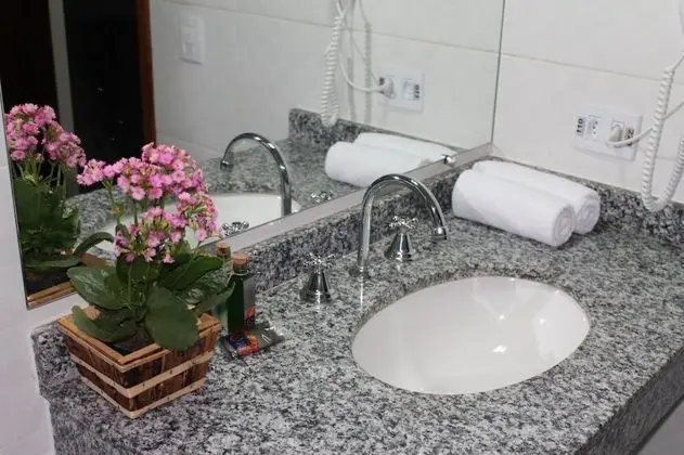 Luxury Üç Kişilik Oda