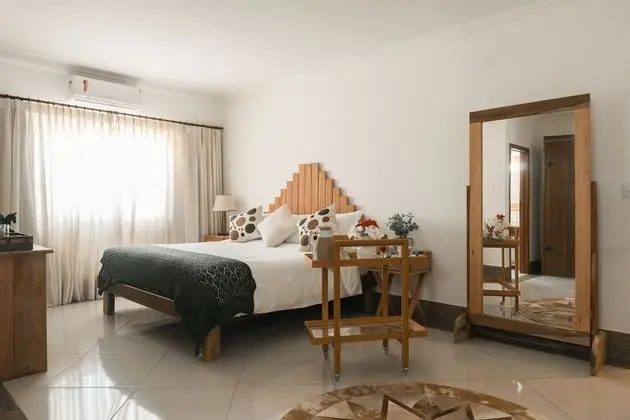 Honeymoon Tek Büyük Yataklı Oda