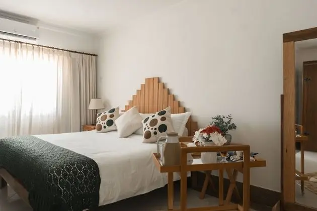 Honeymoon Tek Büyük Yataklı Oda