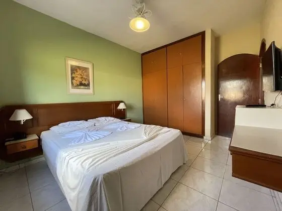 Dağ Evi ( Flamboyant Double)