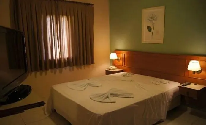 Dağ Evi (Flamboyant Triple)