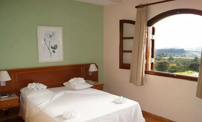 Dağ Evi (Flamboyant Triple)