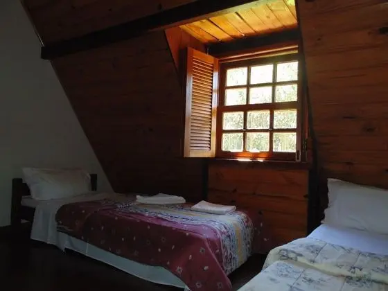 Standard Dört Kişilik Oda, 4 Yatak Odası, Sigara İçilebilir, Dağ Manzaralı