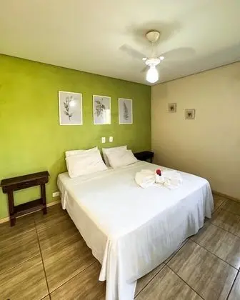 Tek Büyük veya İki Ayrı Yataklı Oda, 1 Yatak Odası, Balkon, Bahçe Manzaralı