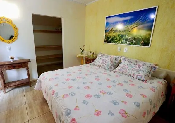 Tek Büyük veya İki Ayrı Yataklı Oda, 1 Yatak Odası, Balkon, Bahçe Manzaralı