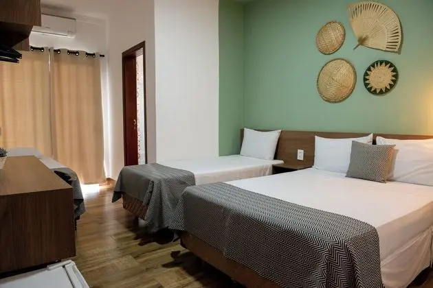 Traditional Üç Kişilik Oda