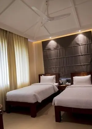 Serene Room with Twin Bed