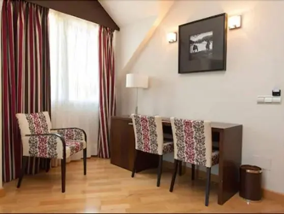 Classic İki Ayrı Yataklı Oda