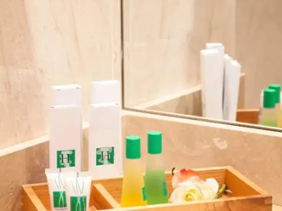 Classic Üç Kişilik Oda