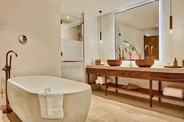 Luxury Süit, 1 Tek Kişilik XL Yatak, Sigara İçilmez, Nehir Manzaralı (Governor)