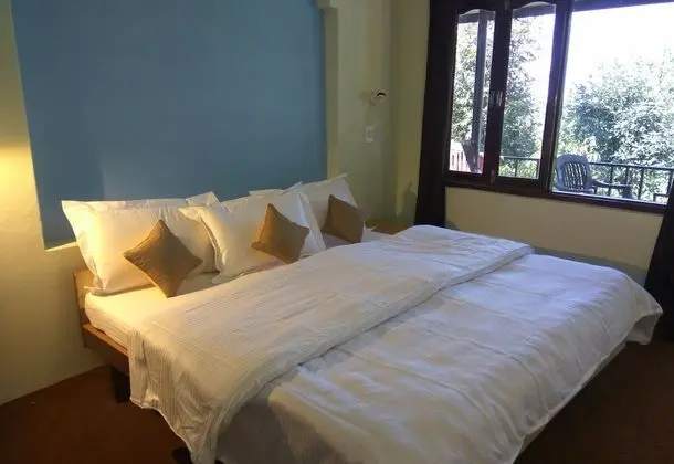 Mountain View Room with Balcony