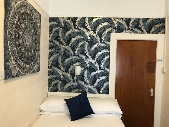 Basic Tek Büyük Yataklı Oda, Engellilere Uygun, Banyolu/Duşlu