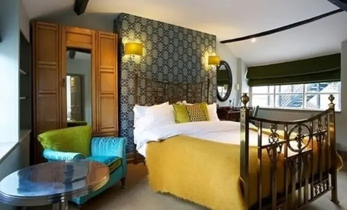 Superior Tek Büyük Yataklı Oda