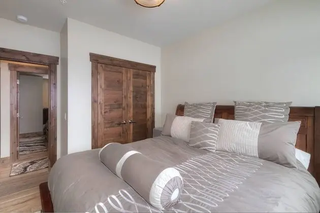 Ev (3 Bedrooms)