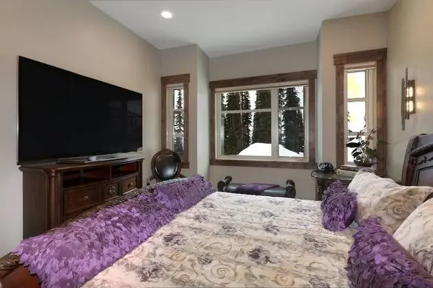 Ev (3 Bedrooms)