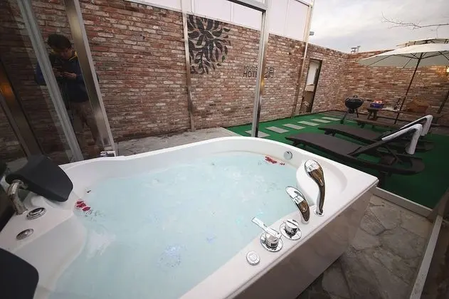 Süit (Outdoor Spa)