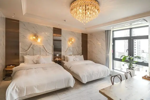 Signature Suite 2 Beds Executive PKG (38 Square meter)