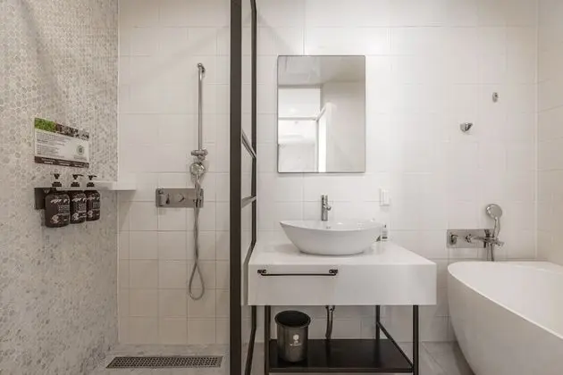 Signature Suite 2 Beds Executive PKG (38 Square meter)