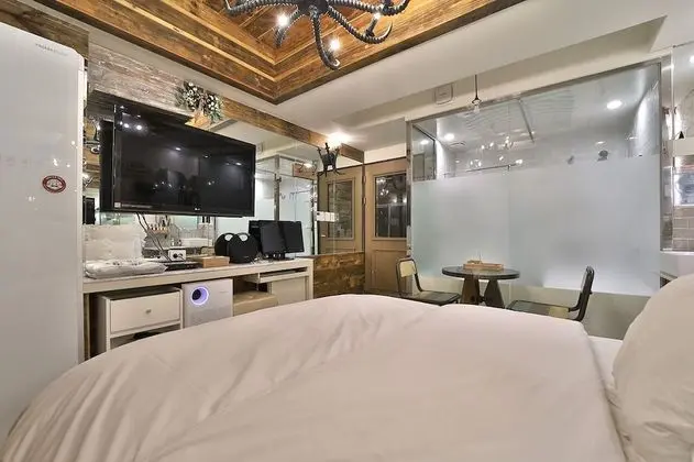 Standard Tek Büyük Yataklı Oda