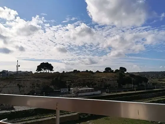 Ev, 2 Yatak Odası, Balkon