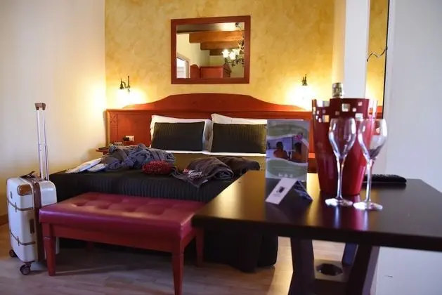 Comfort Tek Büyük Yataklı Oda