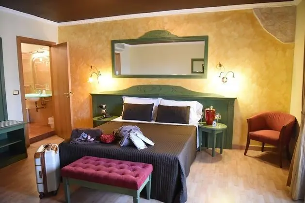 Comfort Tek Büyük Yataklı Oda