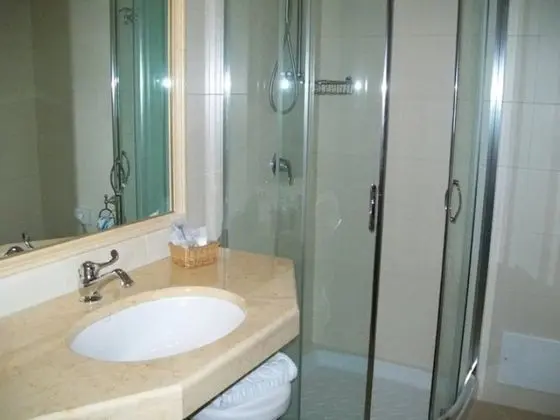 Standard Üç Kişilik Oda