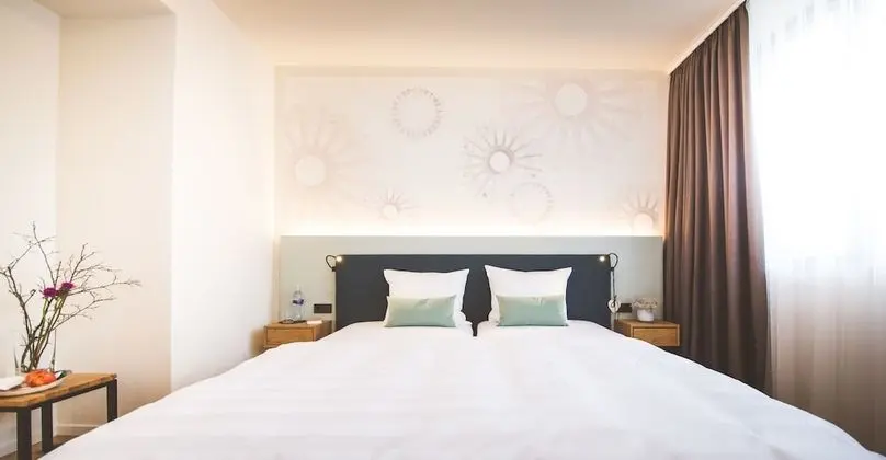 Comfort Tek Büyük veya İki Ayrı Yataklı Oda