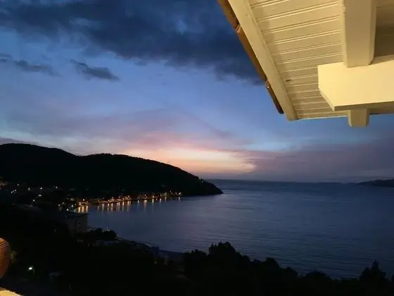 Panoramic Dört Kişilik Oda, Deniz Manzaralı