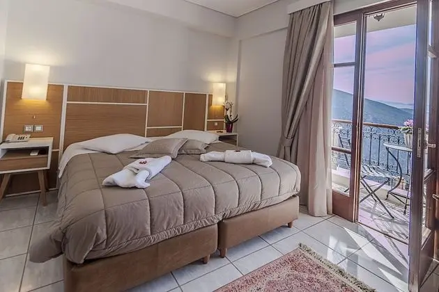 Tek Büyük veya İki Ayrı Yataklı Oda (Panoramic View)