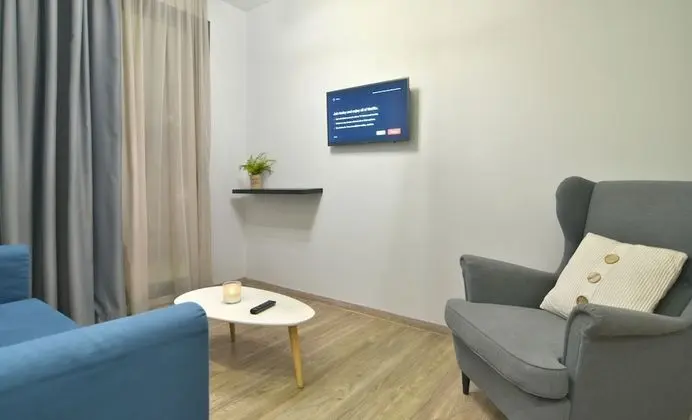 Apart Daire, Şehir Manzaralı (Blue)