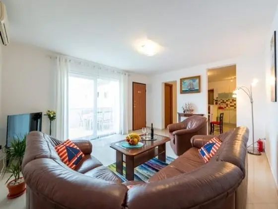 Apart Daire (Two-Bedroom Apartment with Terrace)