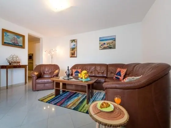 Apart Daire (Two-Bedroom Apartment with Terrace)